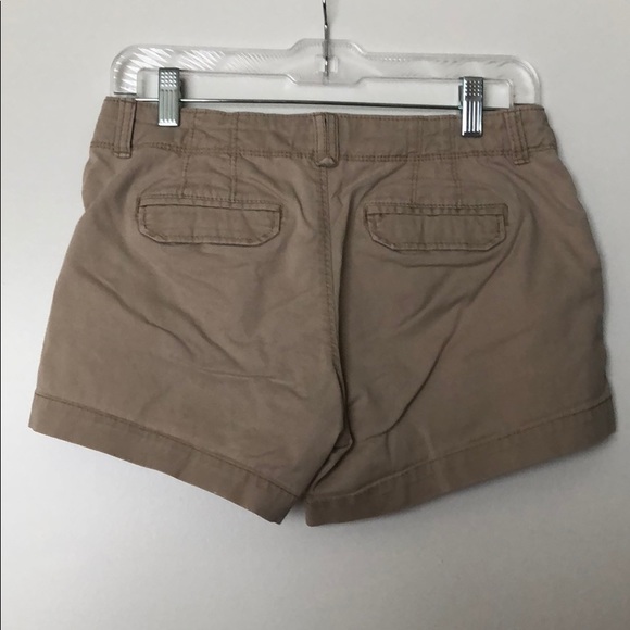 Old Navy Khaki Shorts - Picture 5 of 5